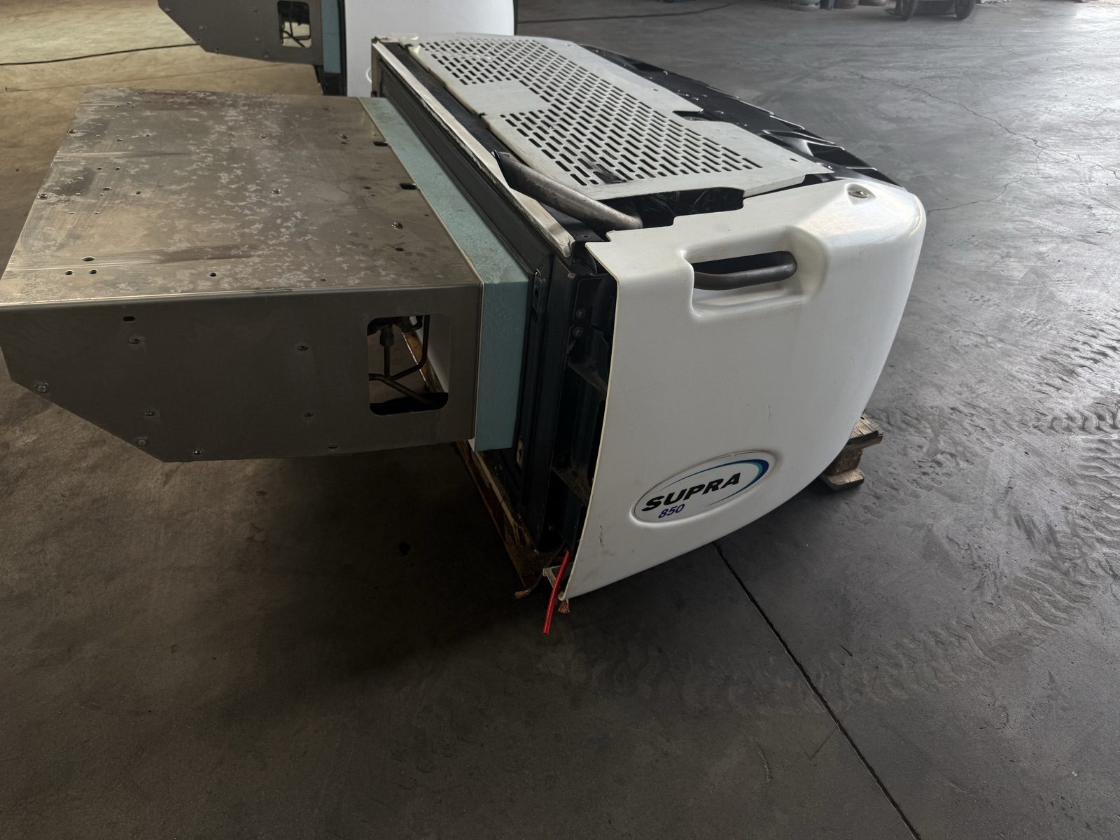 Carrier Supra 850 (2018) used cooling unit